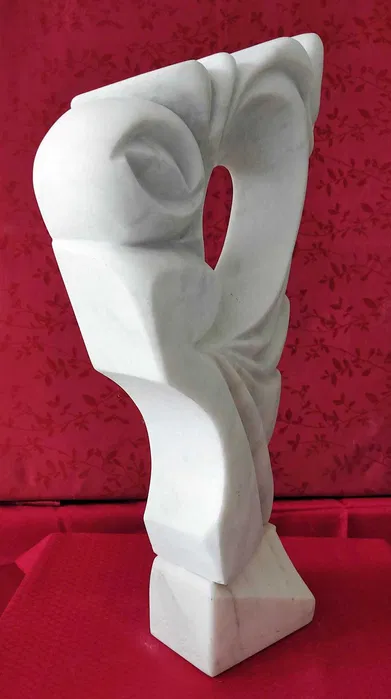 Extaz – Sculptură în marmură albă 3