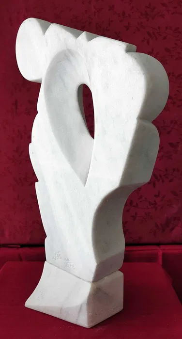 Extaz – Sculptură în marmură albă 5