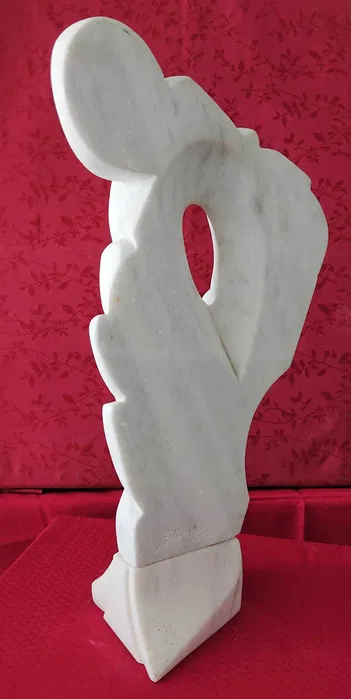 Extaz – Sculptură în marmură albă 6